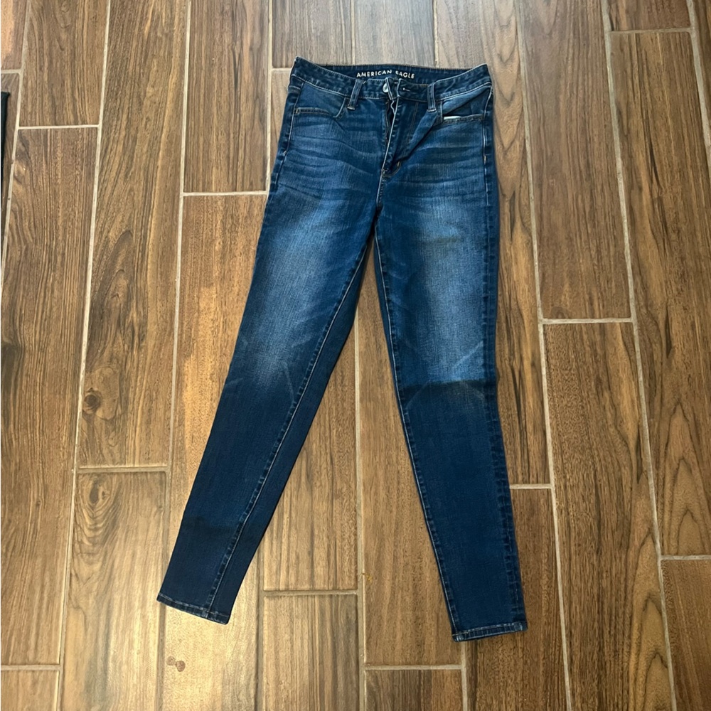 American Eagle super high rise jegging size 6